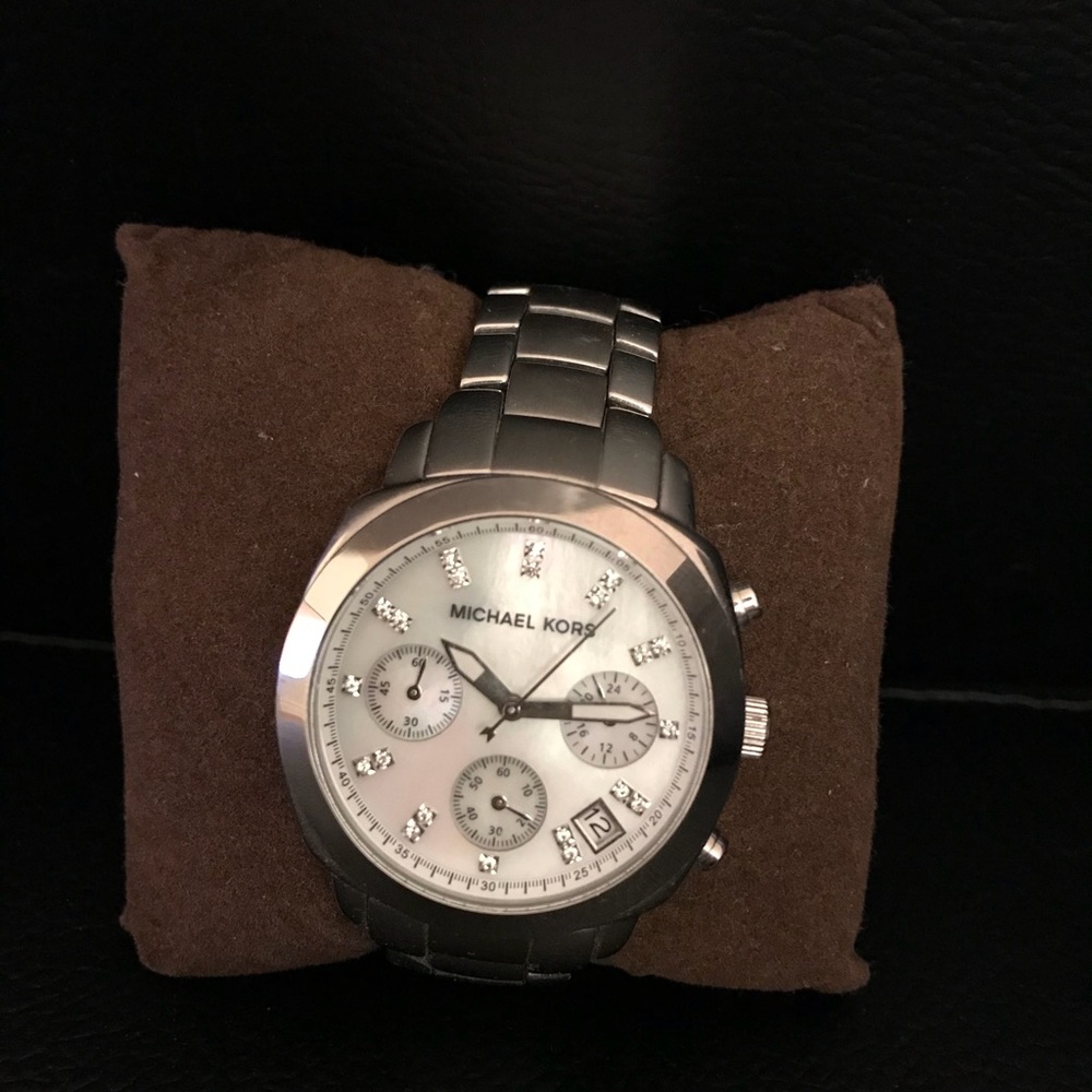 Michael Kors watch - Picture 1 of 6